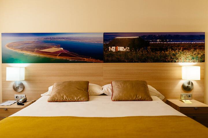 Room 8 of 56