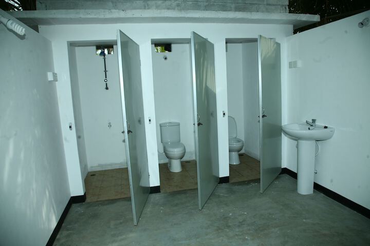 Room 14 of 40