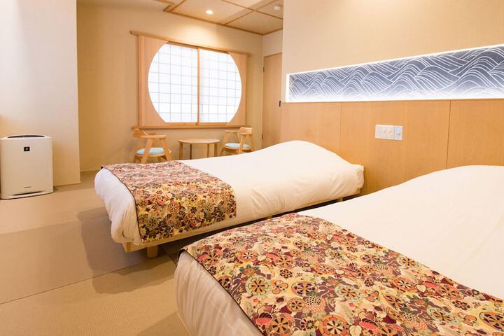 Room 20 of 79