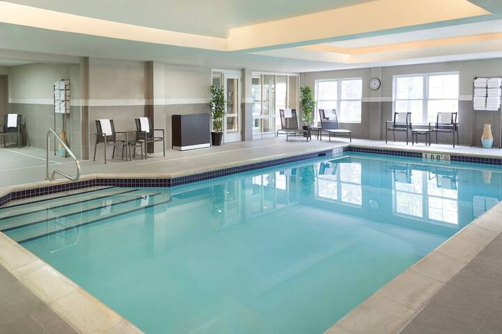 Pool 11 of 26