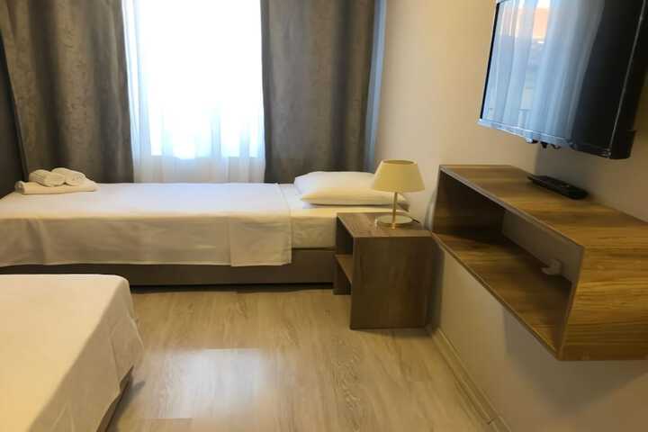 Room 20 of 42