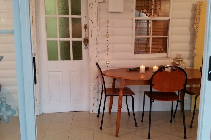 Room 25 of 68