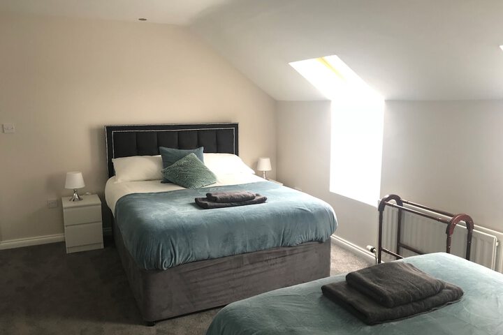 Room 38 of 61