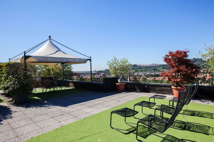 Terrace/Patio 20 of 26