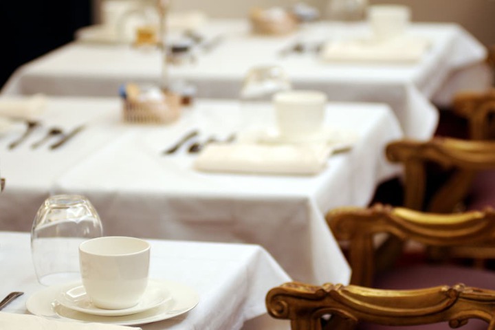Lounge 59 of 77