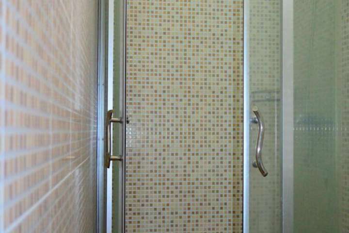 Room 43 of 71