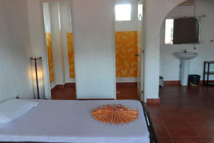Room 11 of 47