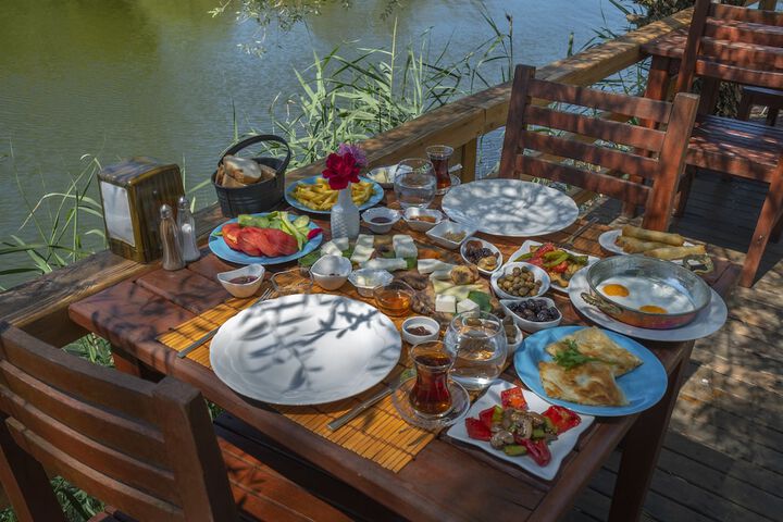 Breakfast/Coffee Service 20 of 31