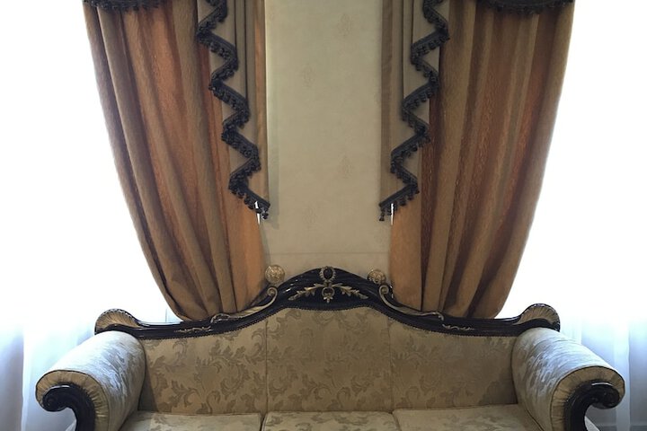 Room 26 of 64