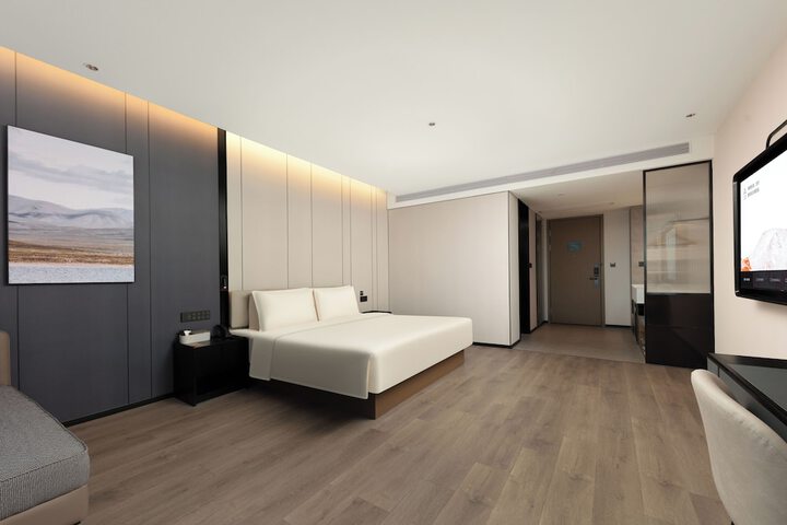 Room 8 of 56