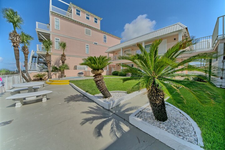 Property Grounds 168 of 200