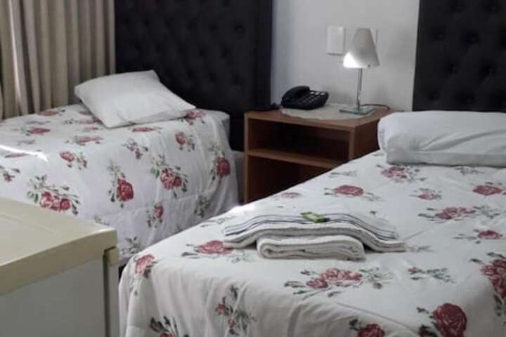 Room 38 of 61