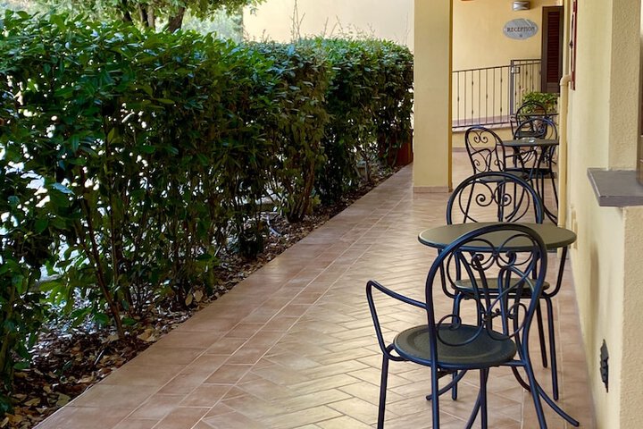 Terrace/Patio 14 of 35