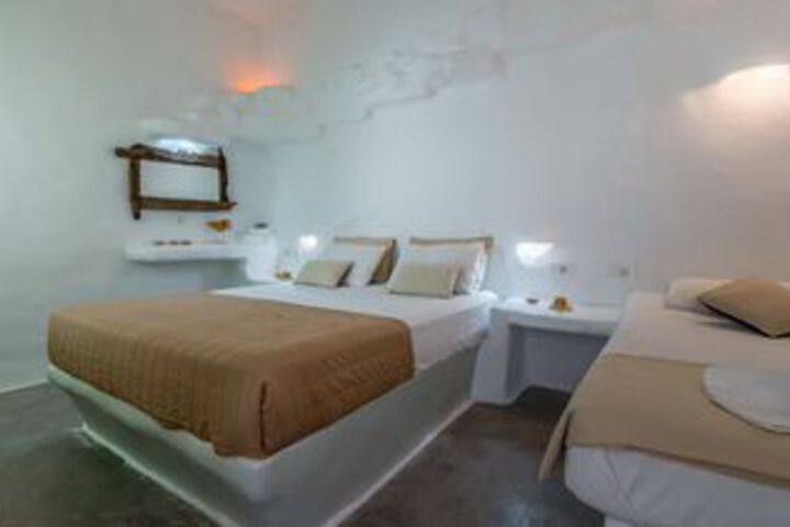 Room 44 of 58