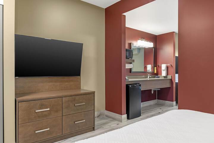 Room 17 of 54