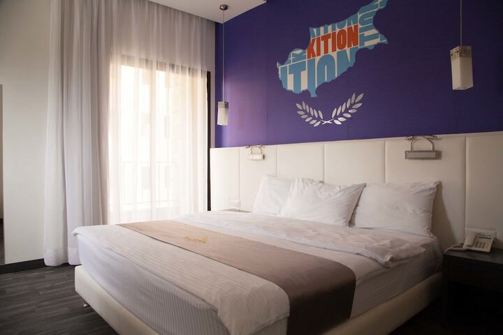 Room 13 of 54