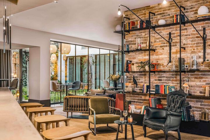 Hotel 146 of 149