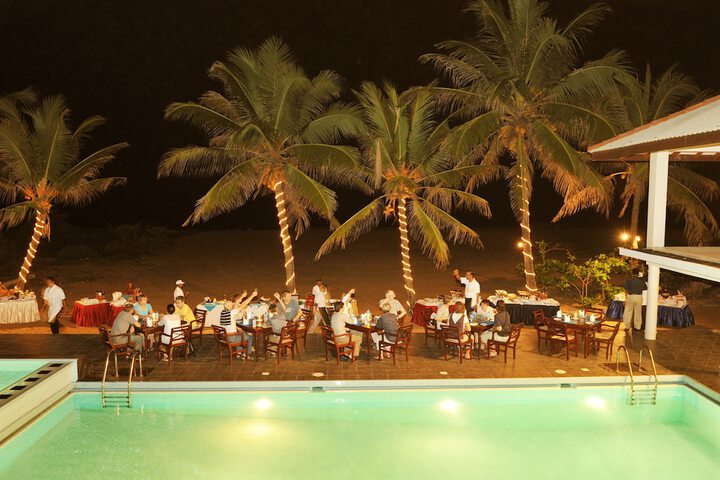 Pools & Facilities