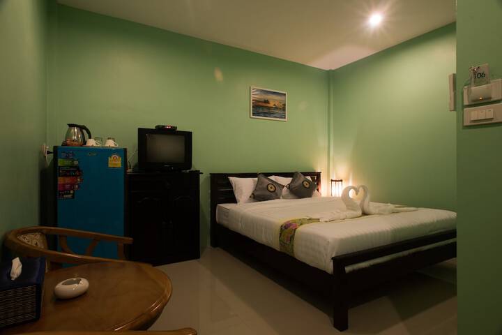 Room 4 of 30