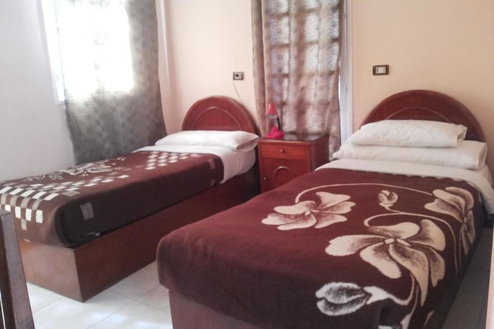 Room 19 of 83