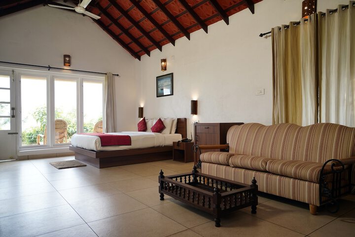 Room 8 of 36