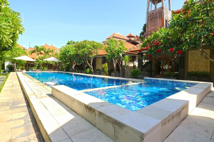 Gora Beach Inn
