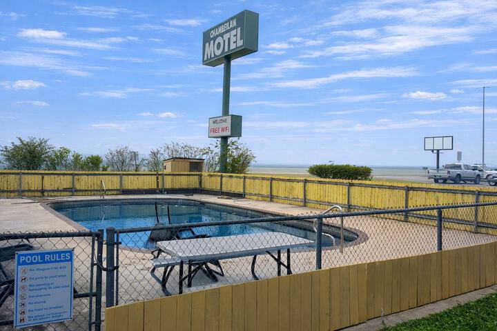 Photo of Chaparral Motel Victoria TX US 59 Pool