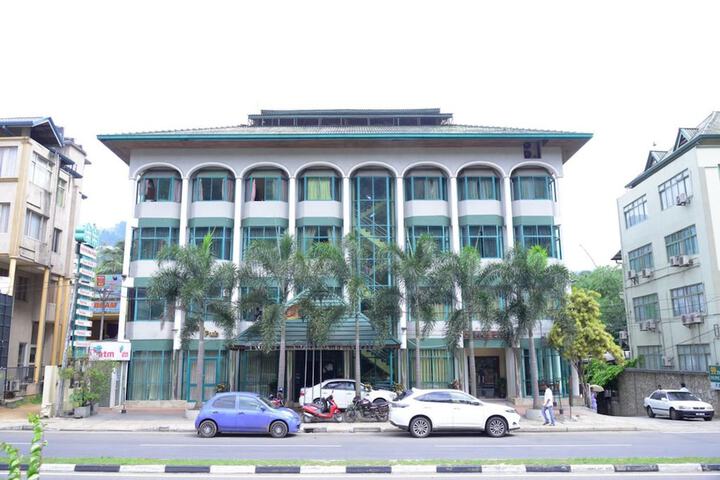 Hotel 13 of 14