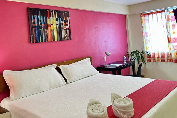 Room 6 of 62