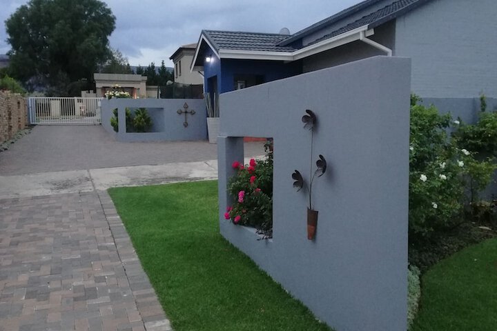 Property Grounds 45 of 51