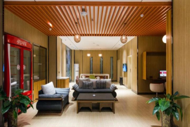 Hotel Interior 4 of 7