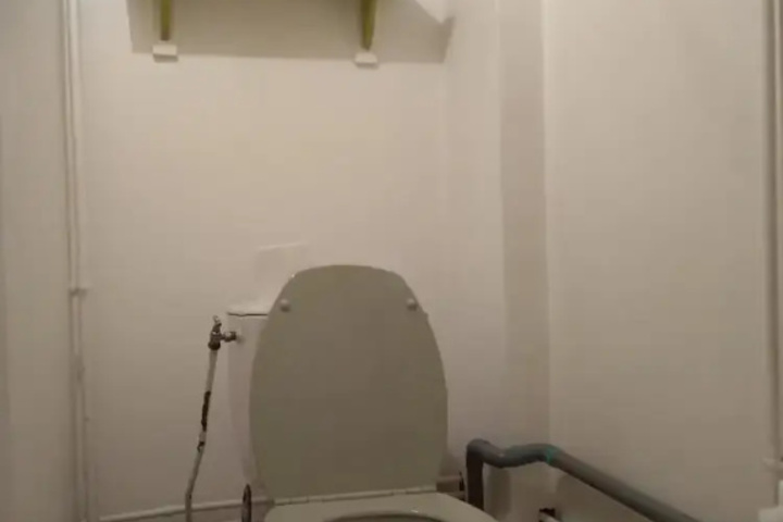 Room 7 of 14