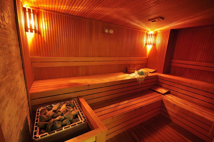 Spa 33 of 53