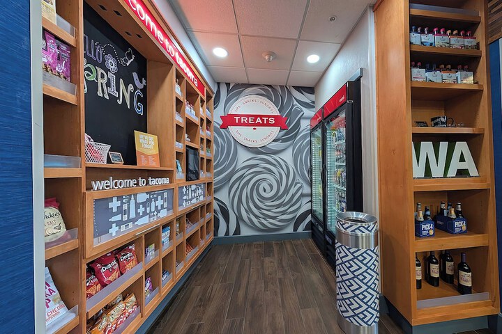 Snack bar