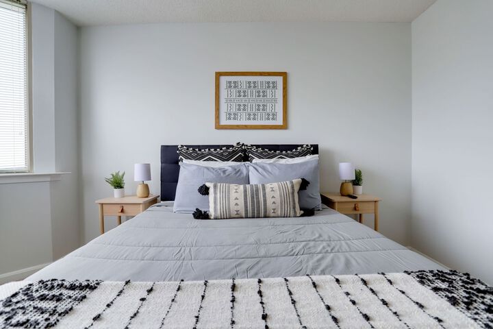 Room 180 of 195