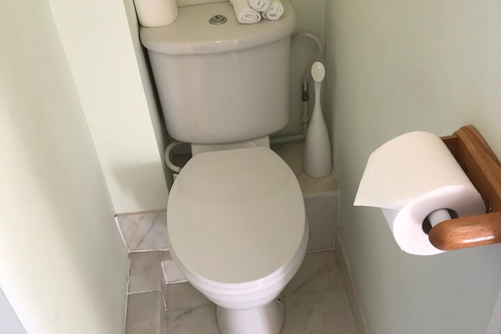 Room 103 of 114
