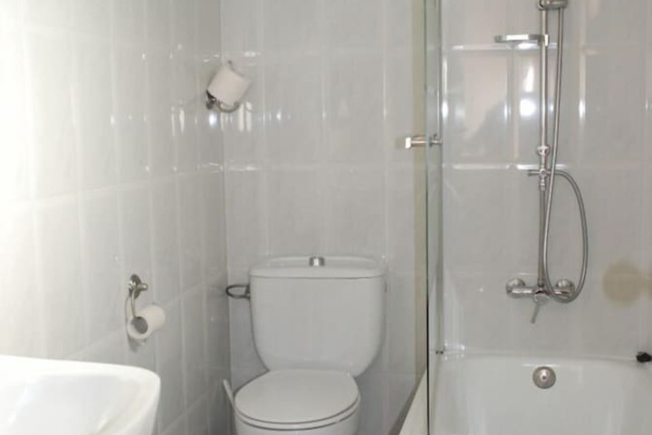 Clean Restrooms