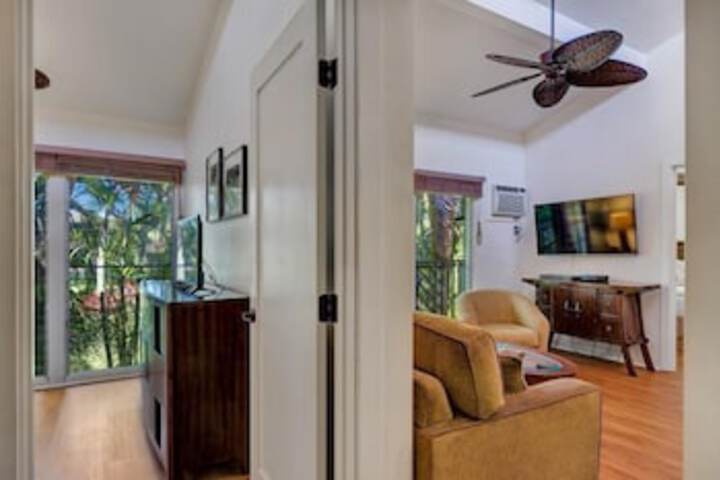 Lahaina Condo D203 2 Br Condo in Lahaina, HI