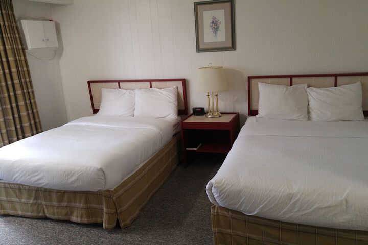 Room 2 of 21