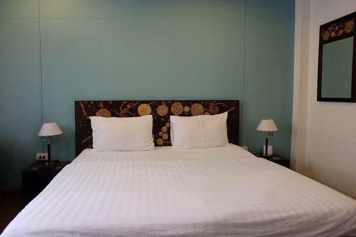 Room 10 of 57