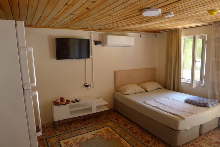 Room 139 of 263
