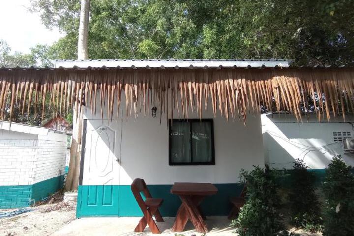 Photo 13