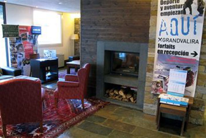 Hotel Interior 11 of 58