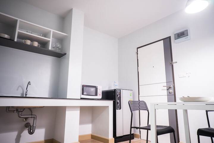 Room 18 of 36