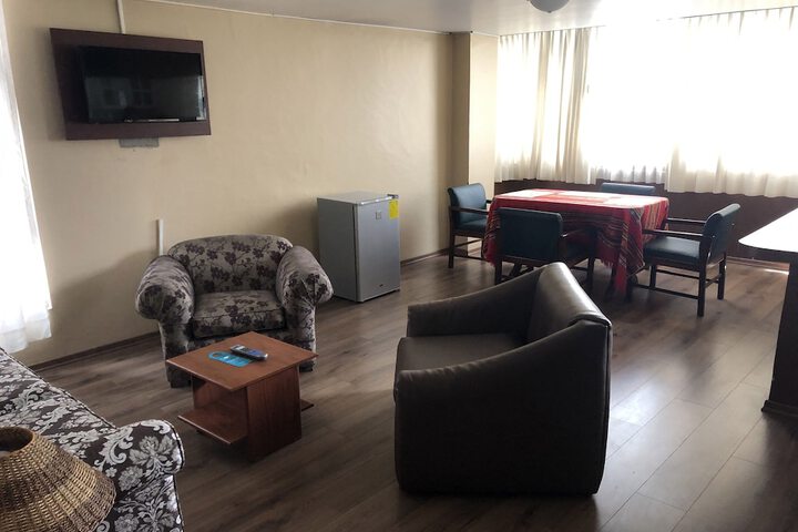 Room 63 of 102