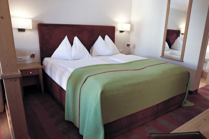 Room 19 of 51