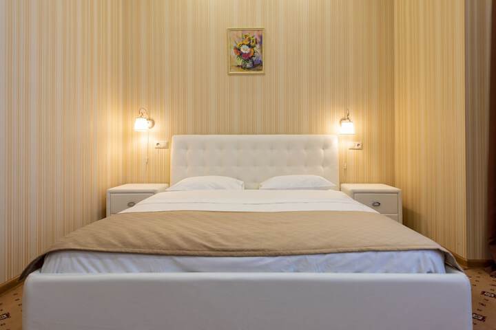Room 19 of 39
