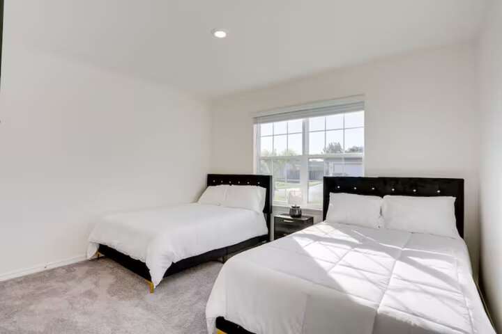 Room 3 of 24
