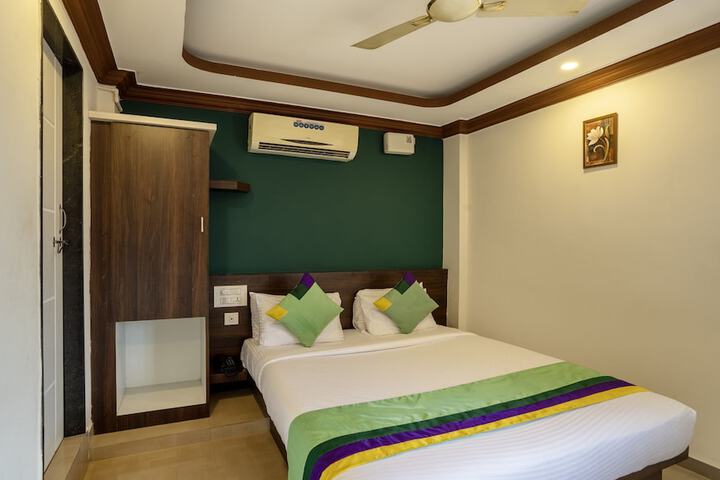 Room 29 of 46