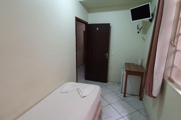 Room 17 of 44